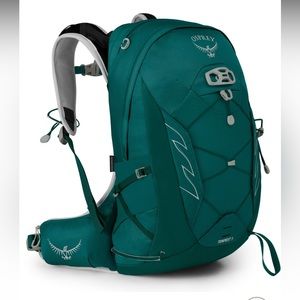 Osprey Tempest 9 Womens M/L Jasper Green backpack NWT